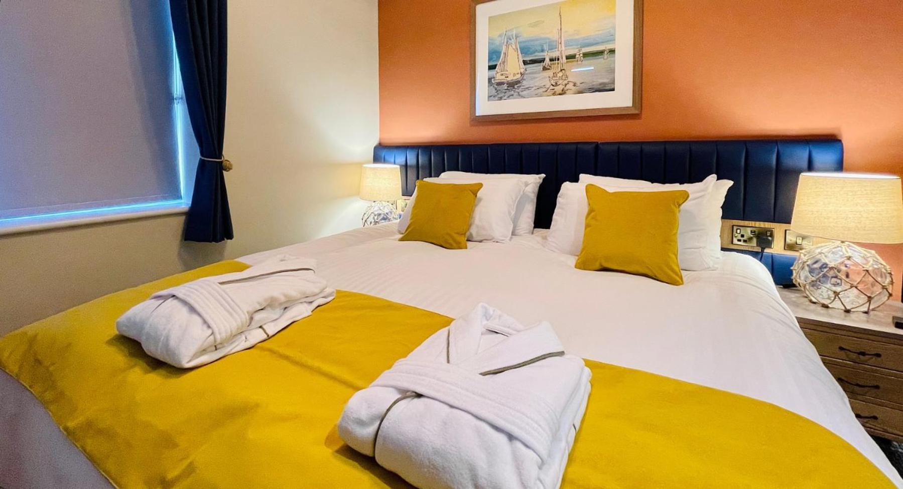 Rooms At Haslar Marina Gosport Chambre photo
